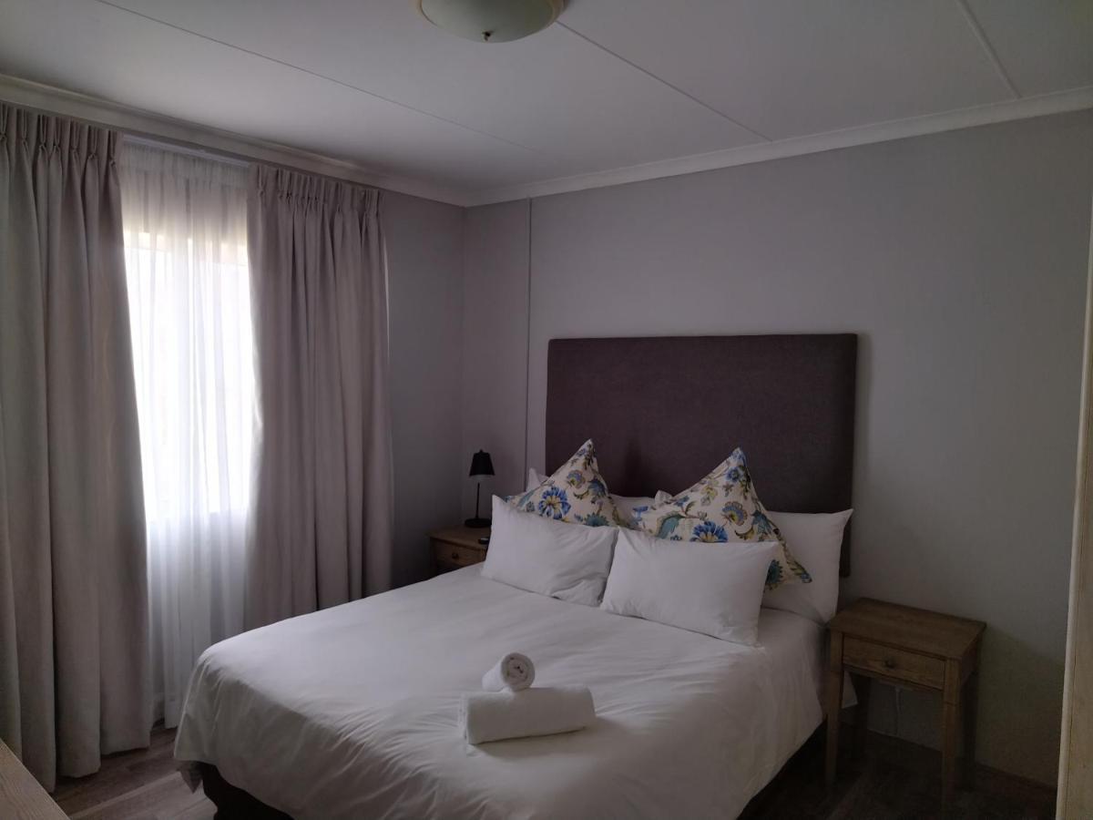 Blue Owl Guest House Mossel Bay Eksteriør bilde